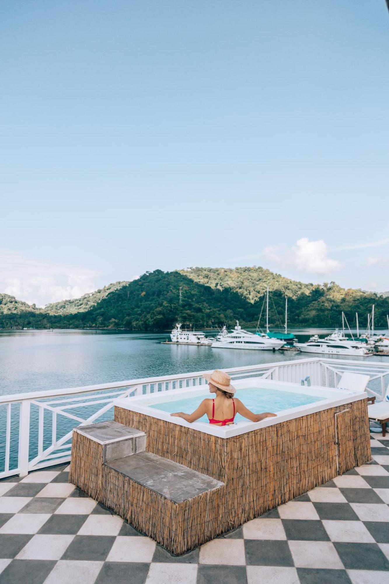 Amaka Ocean Living Lodge Golfito Exterior photo
